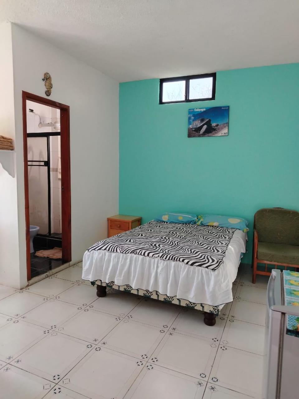 Casa De Celeste Puerto Baquerizo Moreno Esterno foto
